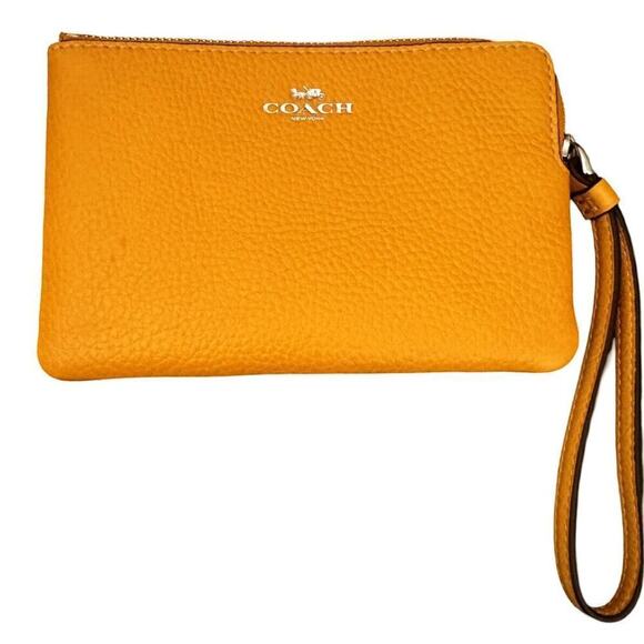 Coach Corner Zip Wristlet /wallet/Yellow/honeycomb Leather Medium Size - Picture 1 of 4